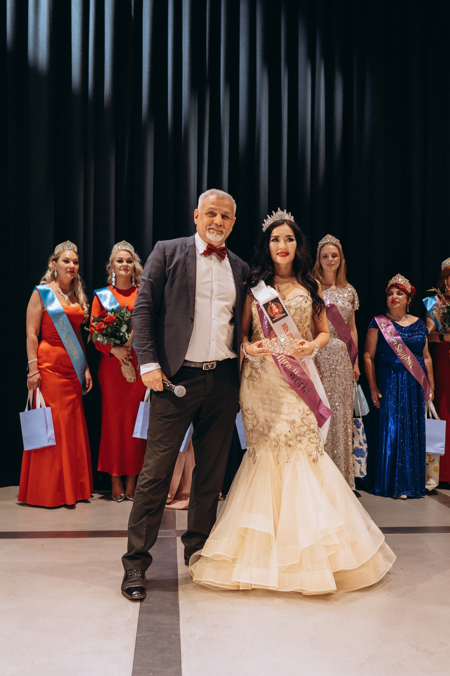 Contestant backstage at Queen Sapphire World International